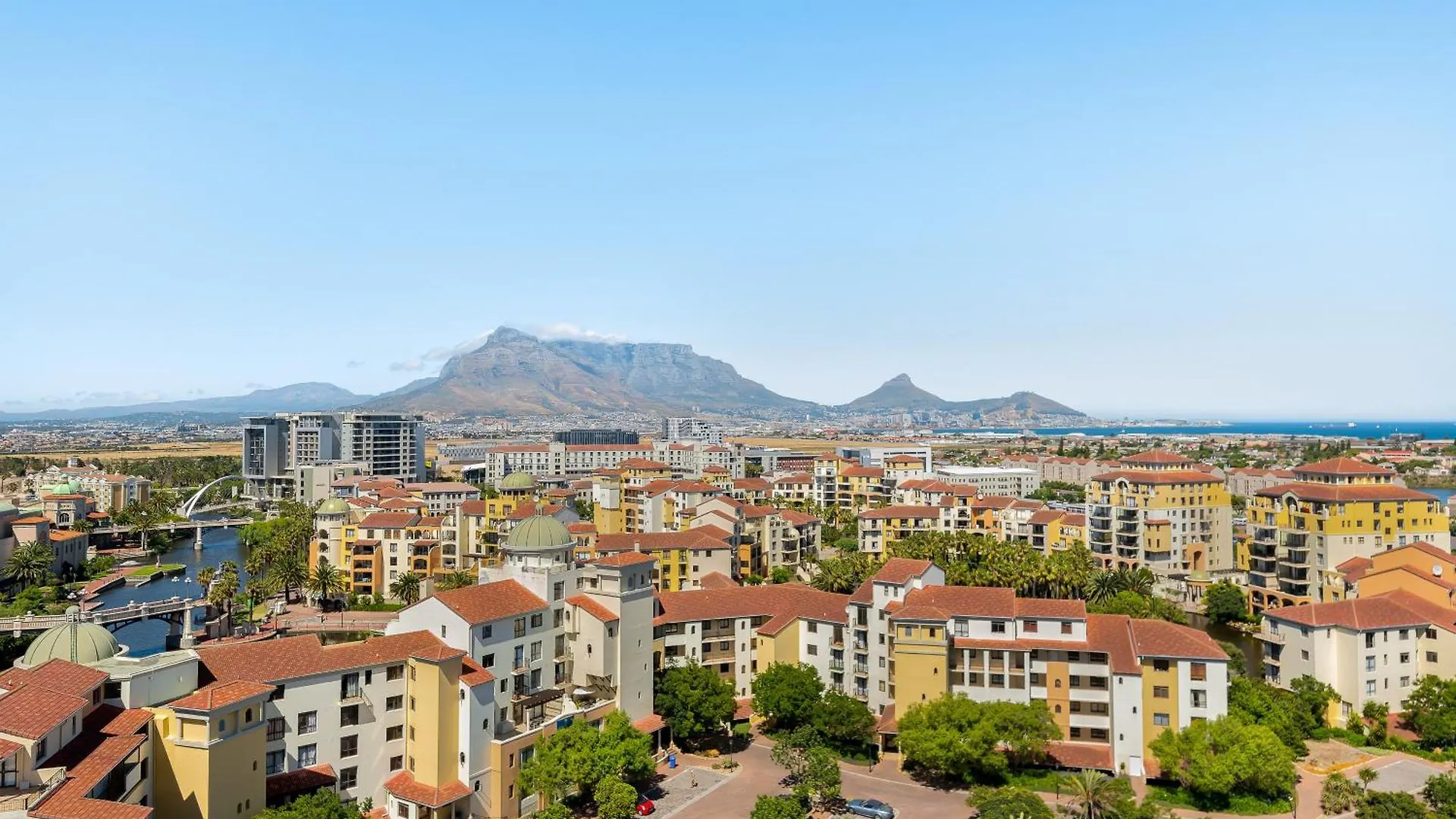 Manhattan Wharfside 207 Cape Town